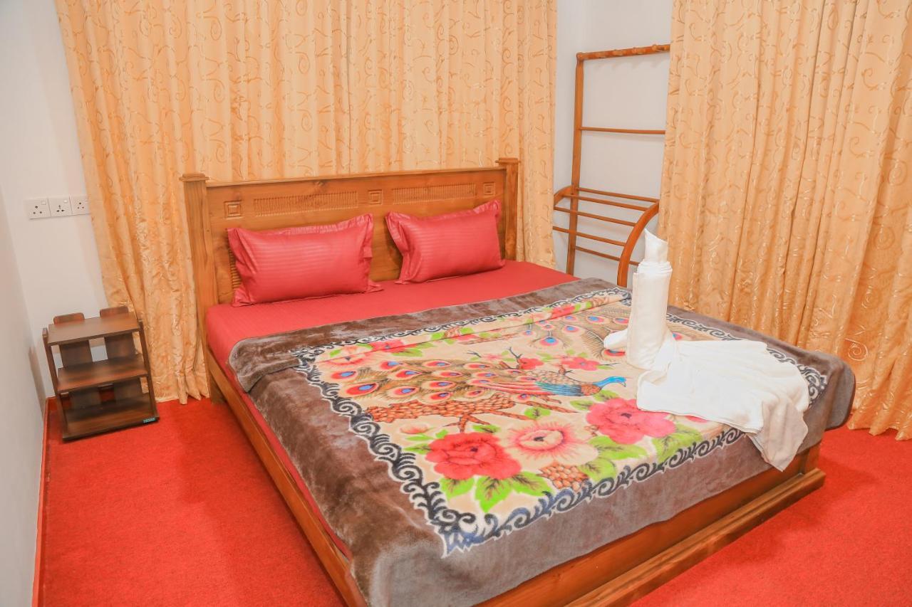 Royal Guest Hotel Inn Nuwara Eliya Exterior foto